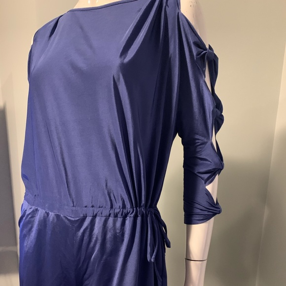 Super Cute BCBG Blue Romper - Picture 2 of 7